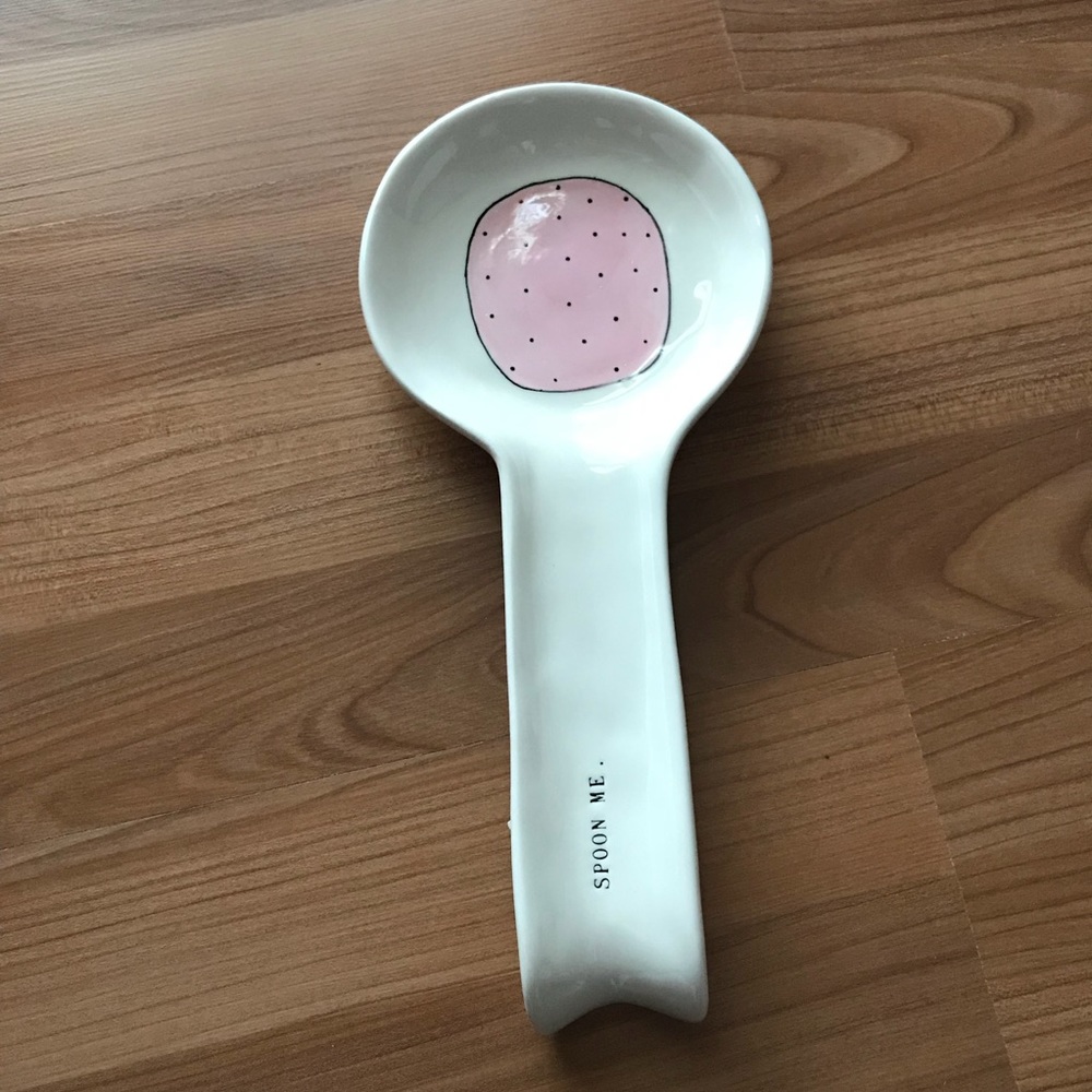 Rae Dunn Spoon Rest “Spoon me” new